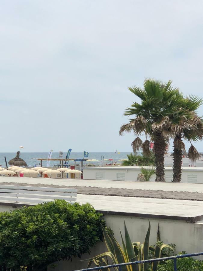 Sea Of ​​Rome Near The Center Of The Eternal City! Lido di Ostia Eksteriør bilde